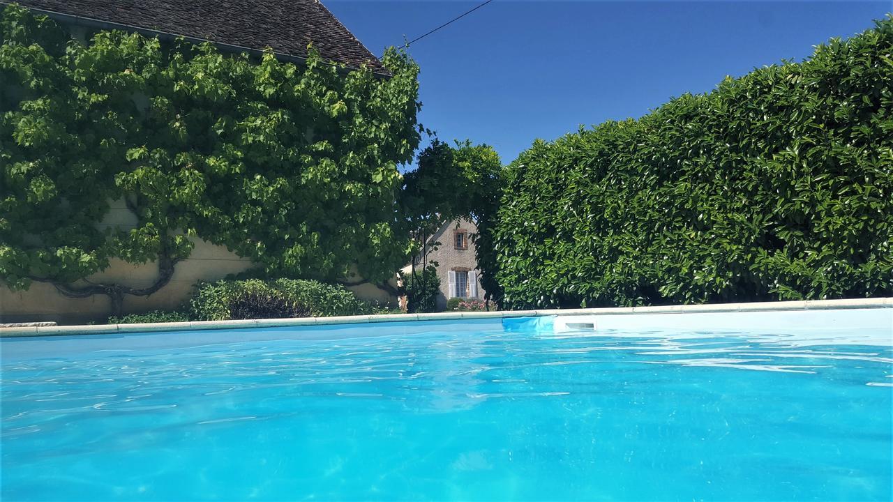 Tourterelle, à proximité de Auxerre et Chablis Hauterive (Yonne) Exterior foto